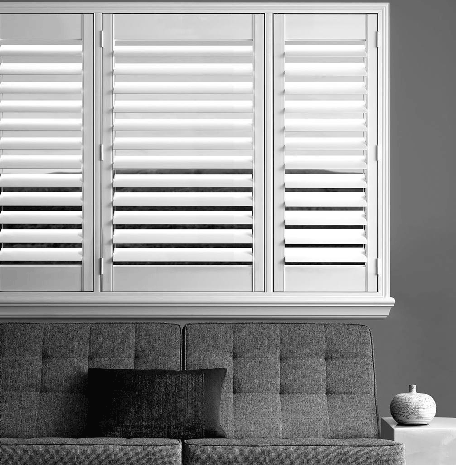 minimalism in design living room plantation shutters Hunter Douglas Chicago 60614