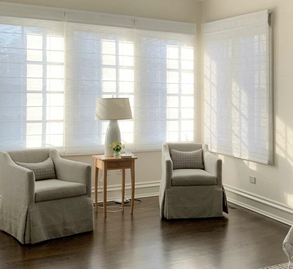 alustra powerview smart technology window shades in master bedroom