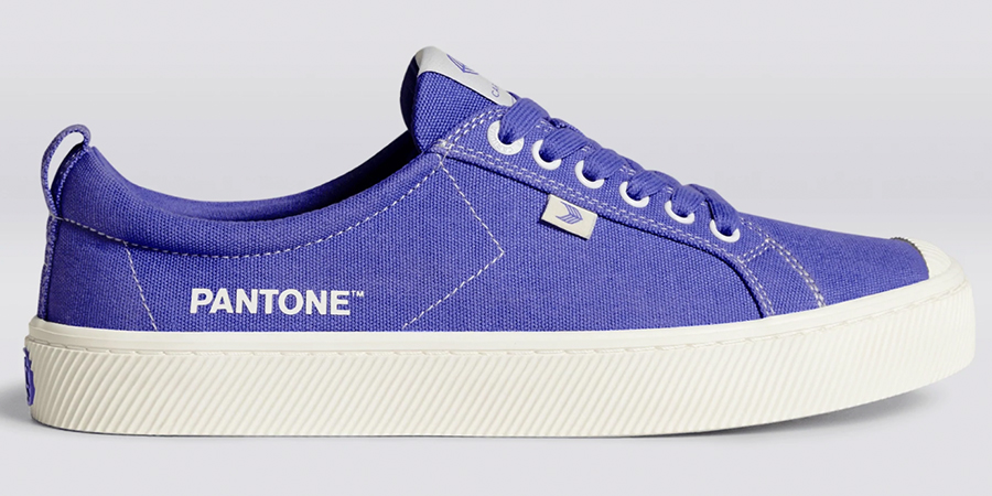 very peri cariuma shoe for Pantone color of the year