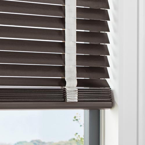 wood blinds with banding for finishing details