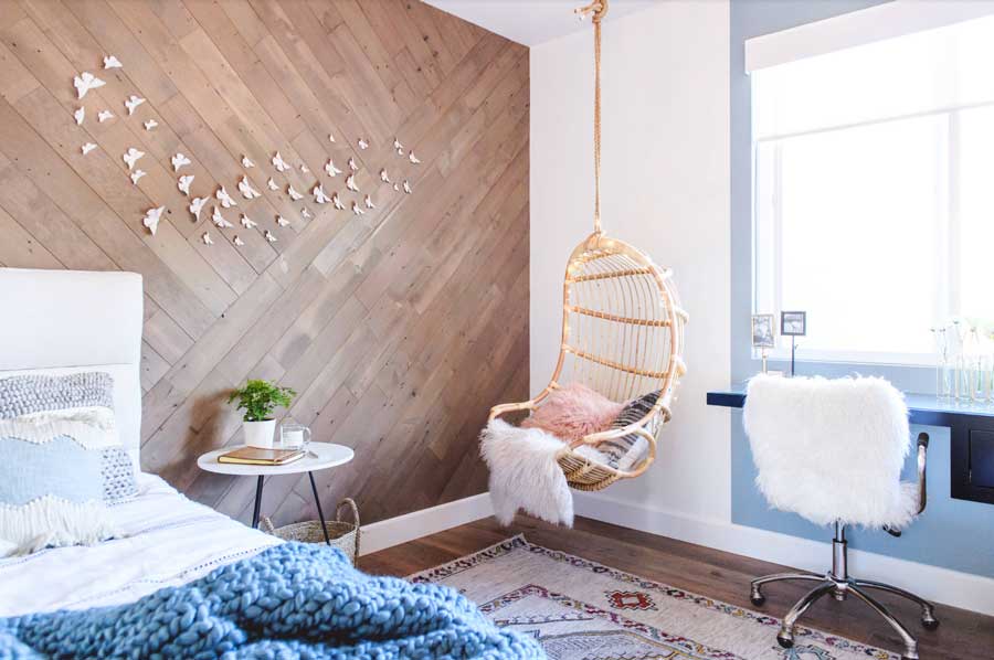 swinging chair in tween room