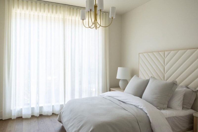 custom bedroom drapery in chicago condo